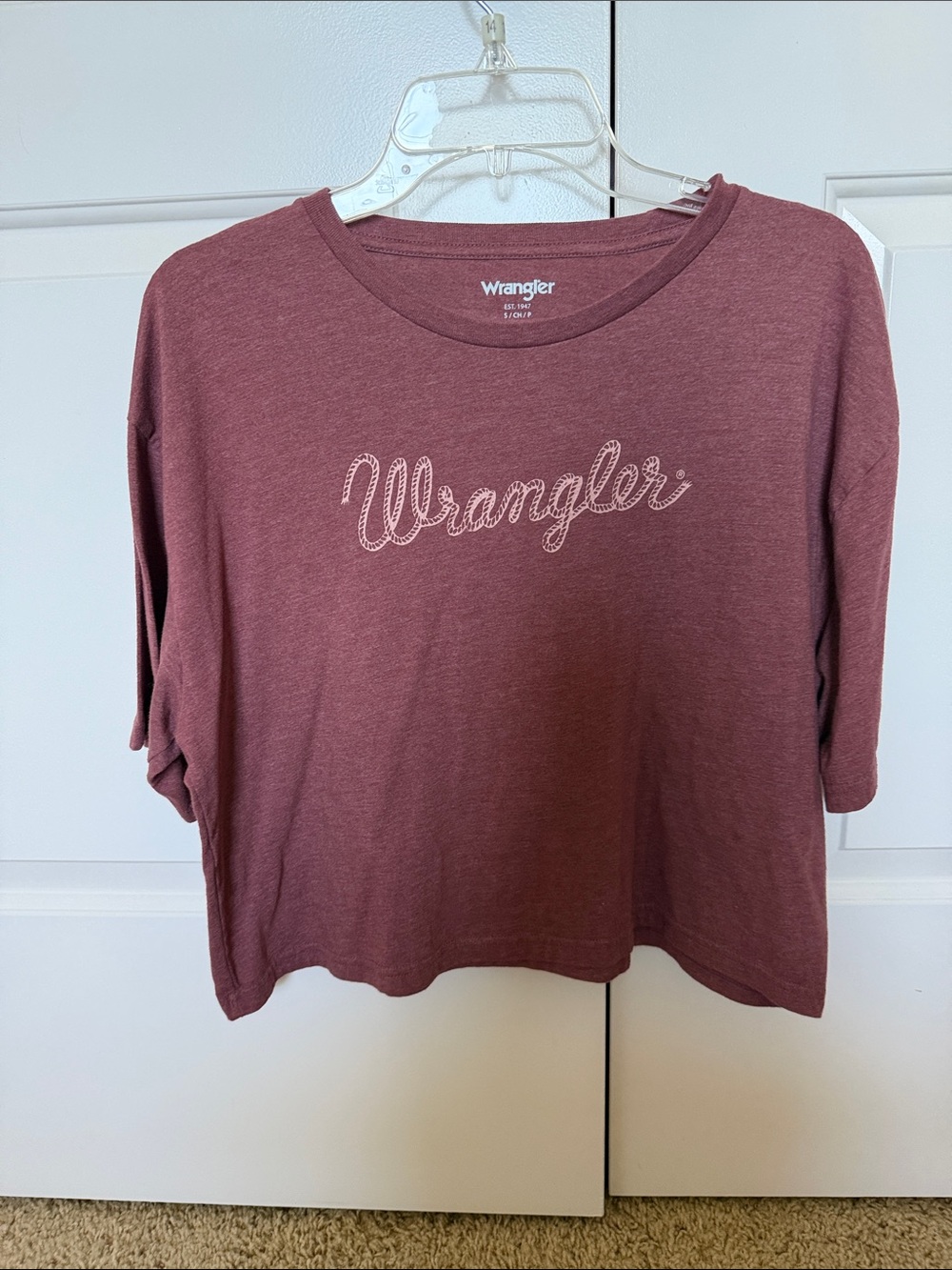 Women’s Wrangler cropped tee